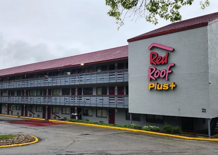 Red Roof Inn Plus+ Pittsburgh East - Monroeville