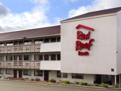 Red Roof Plus+ Pittsburgh East - Hotel Monroeville
