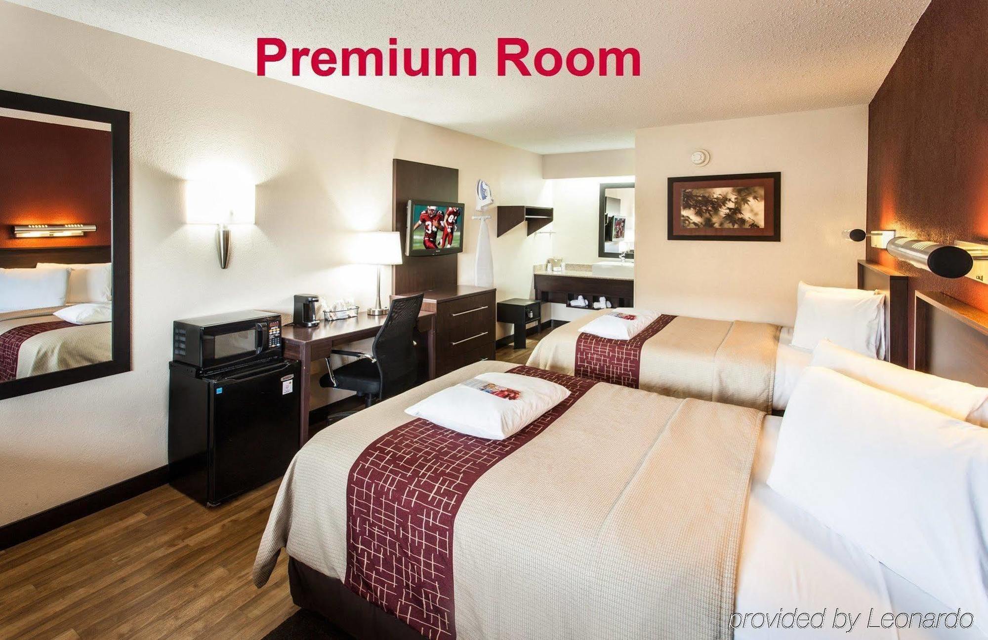 Red Roof Plus+ Pittsburgh East - 3* Monroeville